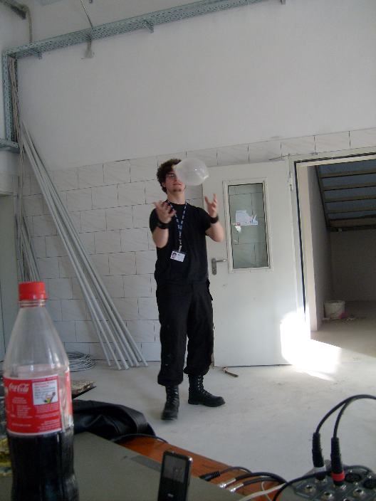 Schliessen von image040.jpg