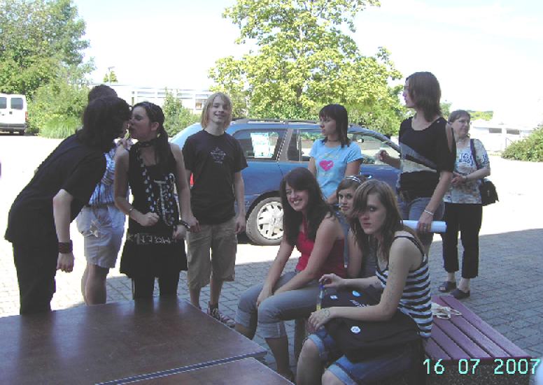 Schliessen von image002.jpg