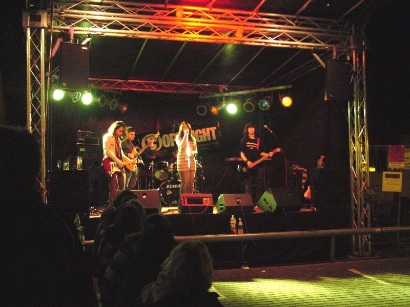 Schliessen von image008.jpg